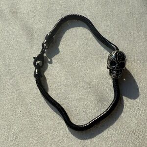 Skull Black Bracelet‎